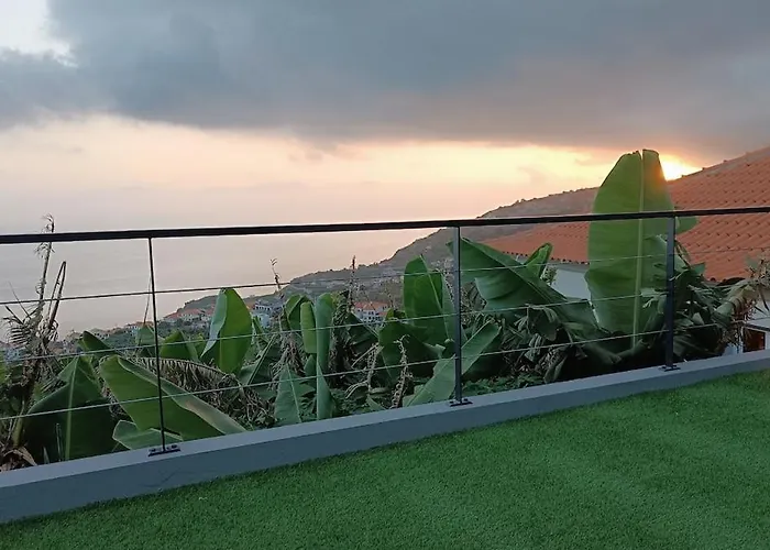 Amendoeira House - House In בית נופש פונטה דו סול